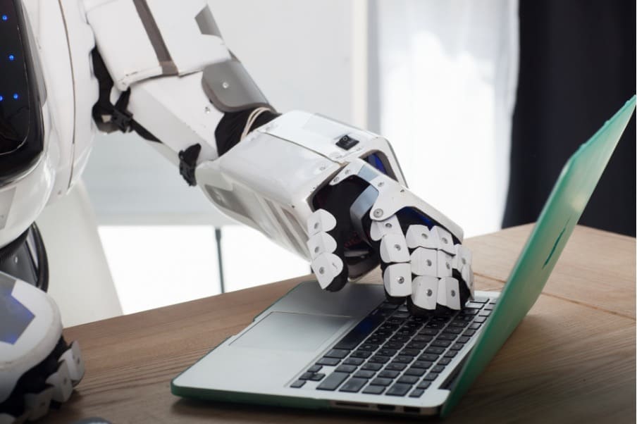 Dynamics 365 Copilotで何ができる？