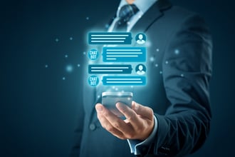 コールセンターに向いているのは有人チャット? チャットボット?