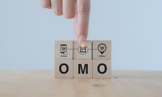 OMOとは?マーケティング効果とアパレル業界の導入事例