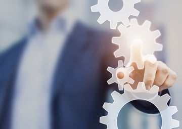 Microsoft TeamsとSlackにある4つの違いとは？それぞれを使いこなして業務効率化を図る