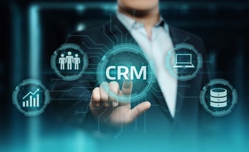 CRMとは? マーケティングで活用するメリットと導入のポイント
