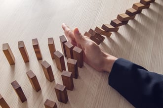 商社におけるリスク管理と対策について
