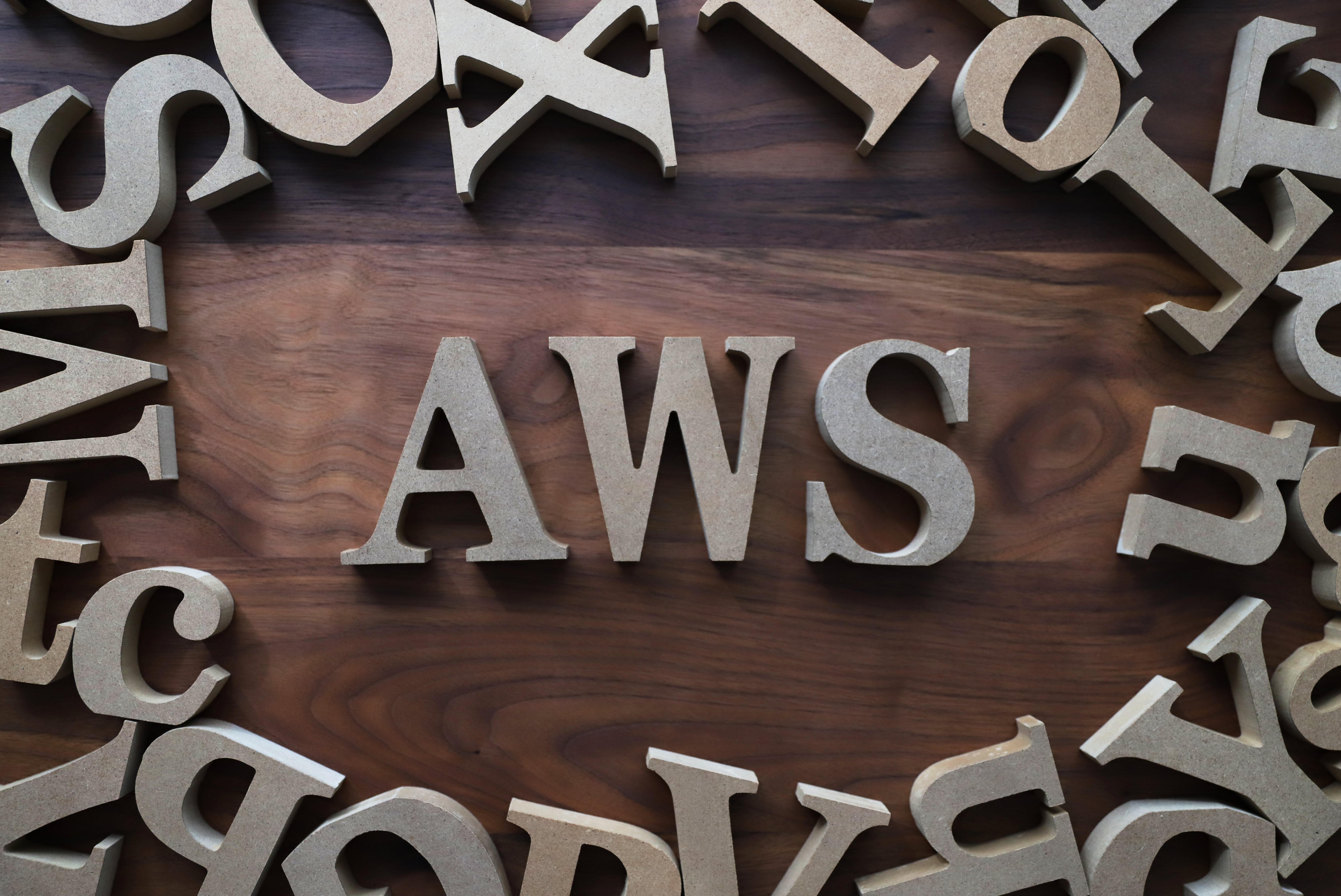 aws-fargate-vs-ec2-benefits-pricing-explained