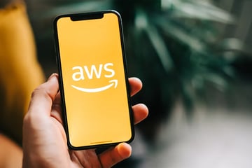AWS Inferentiaとは？GPUとの違いから使い方まで初心者向けに徹底解説