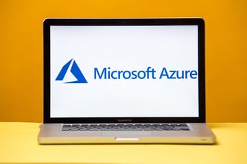 Azure Monitorとは|システム監視の重要性や設定方法・料金について解説