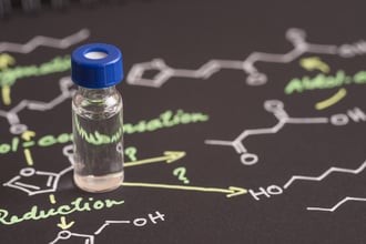 質量分析とは？質量分析計の原理を理解