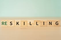 リスキリングとは？DXに対応できる人材育成の鍵を詳しく解説