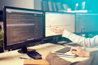 システム開発の課題と対応策とは?