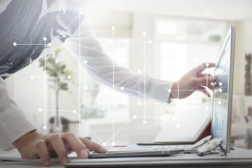 Amazon Comprehendとは？料金・使い方から活用事例までわかりやすく解説