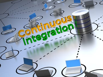 CI/CDとは?導入メリットや必要なツールを徹底解説
