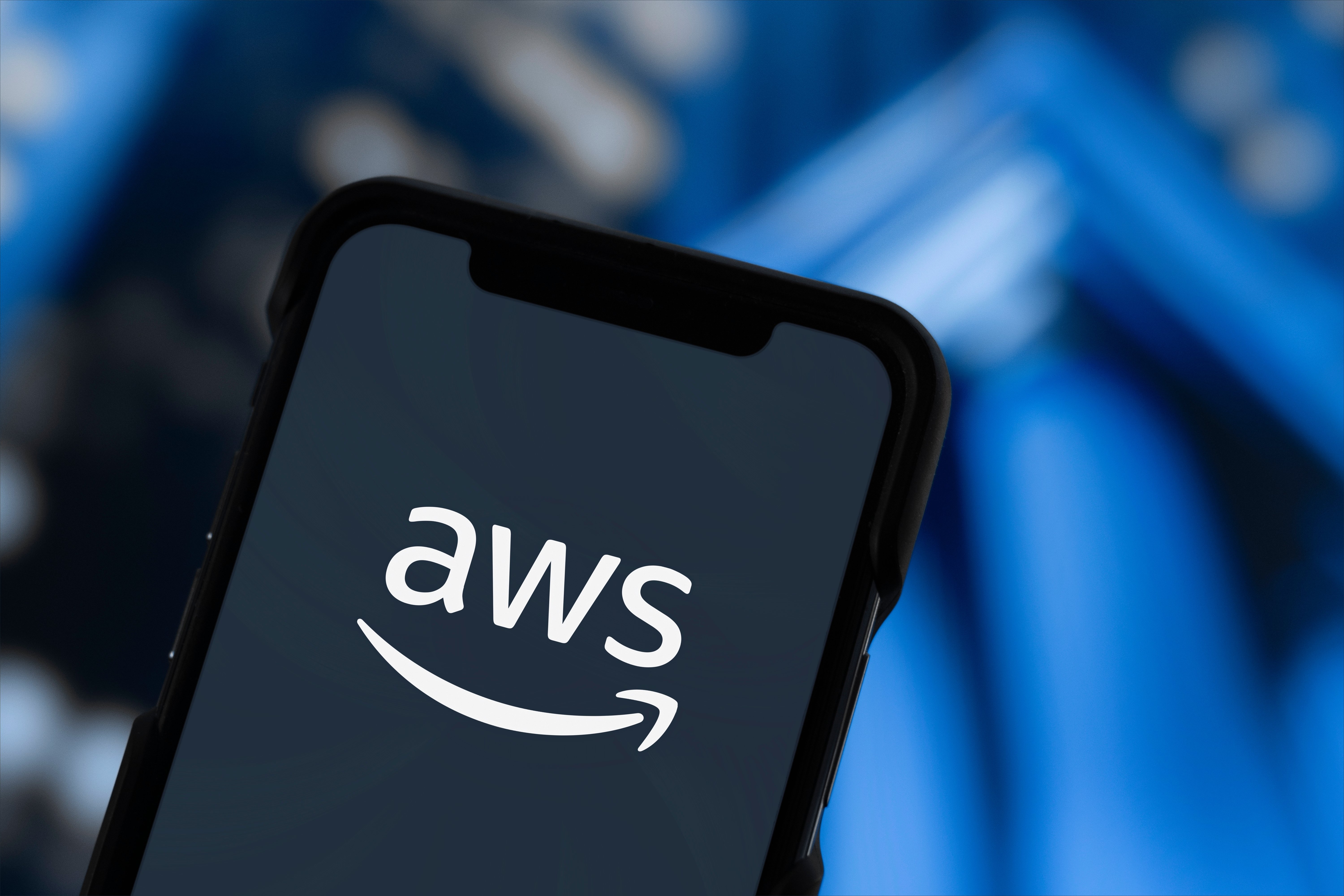 AWS CLIとは?導入手順やよく使うコマンドを実例付きでわかりやすく解説